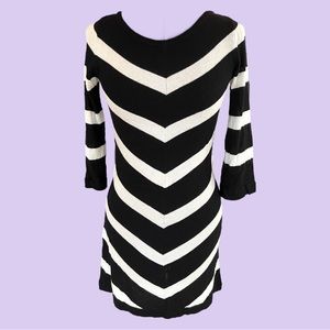 Alice and Olivia Y2K size small knit dress